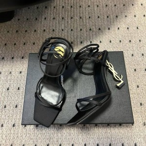 Босоножки Saint Laurent F5802