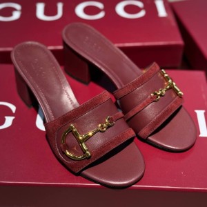 Шлепанцы Gucci F5980