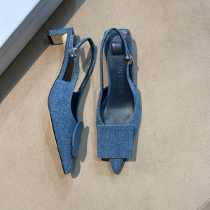 Босоножки Jacquemus F6100