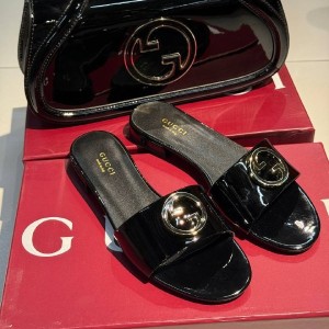 Шлепанцы Gucci F6195