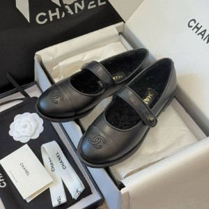 Зимние туфли Chanel F6700