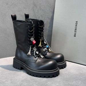 Ботинки Balenciaga F6732