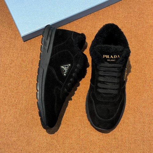 Зимние кроссовки Prada F7079 Зимние кроссовки Prada F7079