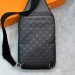 Сумка Louis Vuitton Avenue Sling RN1385