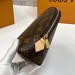 Косметичка Louis Vuitton Cosmetic Pouch MM RN1511