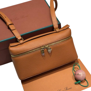 Сумка Loro Piana Extra Pocket RN1605