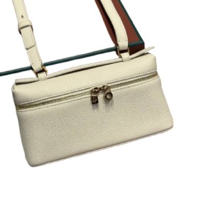 Сумка Loro Piana Extra Pocket RN1661