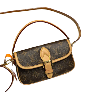 Сумка Louis Vuitton Nano Diane RN2470