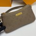 Сумка Louis Vuitton Liv Pochette RN2591
