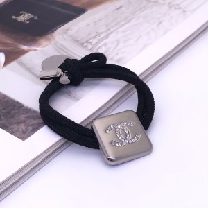 Резинка для волос Chanel V1100