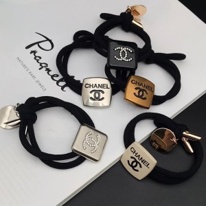 Резинка для волос Chanel V1135