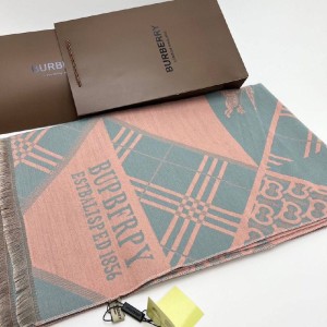 Шарф Burberry B1146