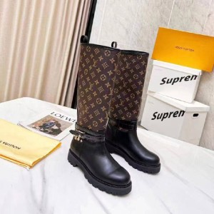 Сапоги Louis Vuitton B1200