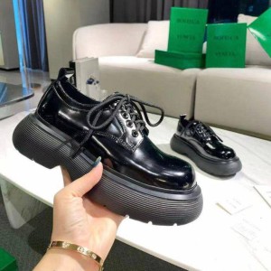 Туфли Bottega Veneta M1045